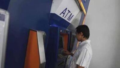 CMS Info Systems secures a 5-year contract for ATM management services with HDFC Bank.