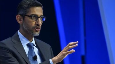 Elon Musk endorses Sundar Pichai's vision for data centers in space.