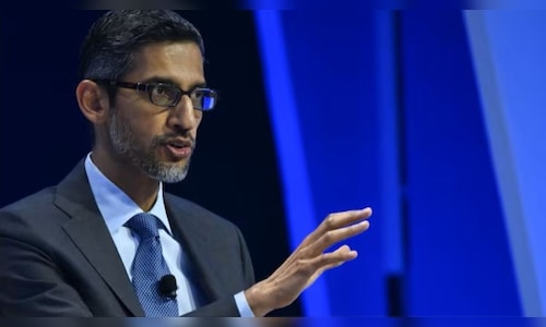 Elon Musk endorses Sundar Pichai's vision for data centers in space.