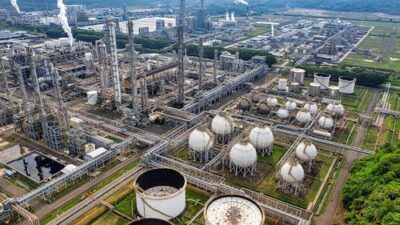 India prepares for unprecedented DAP fertilizer import in a single tender due to supply concerns.