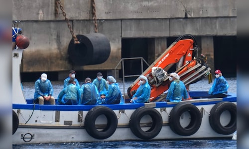 India rescues 2 crew members from ship affected by hantavirus: Key details on fatalities and cases.