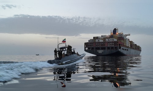 Iraq and Pakistan Forge Energy Agreements with Iran Amid Tehran's Assertive Control Over Hormuz