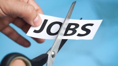LinkedIn Announces New Job Cuts as Tech Firms Reorganize in Response to AI Developments