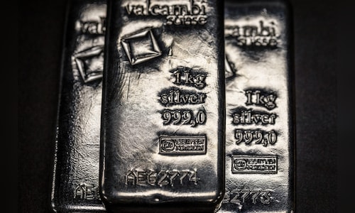 MCX to Introduce 100-Gram Silver Futures Contracts Starting June 1