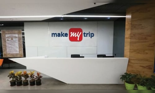 MakeMyTrip Enhances AI Chatbot Myra with Comprehensive Booking Capabilities