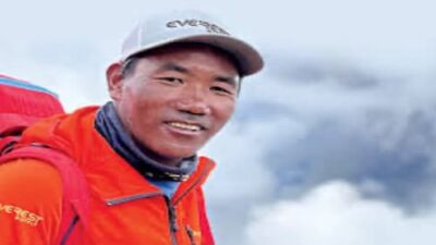 Nepal's Kami Rita Sherpa Ascends Mount Everest for the 32nd Time, Sets New Personal Record