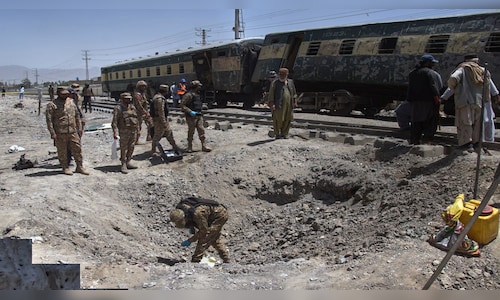 Pakistan Train Explosion: 24 Fatalities and Many Injured in Likely Suicide Attack in Balochistan