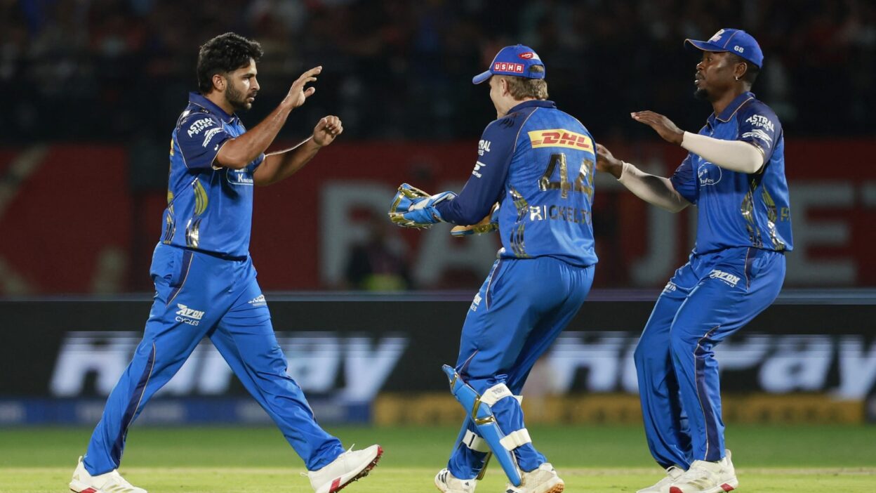 Thakur's remarkable form persists with Jansen's exit.