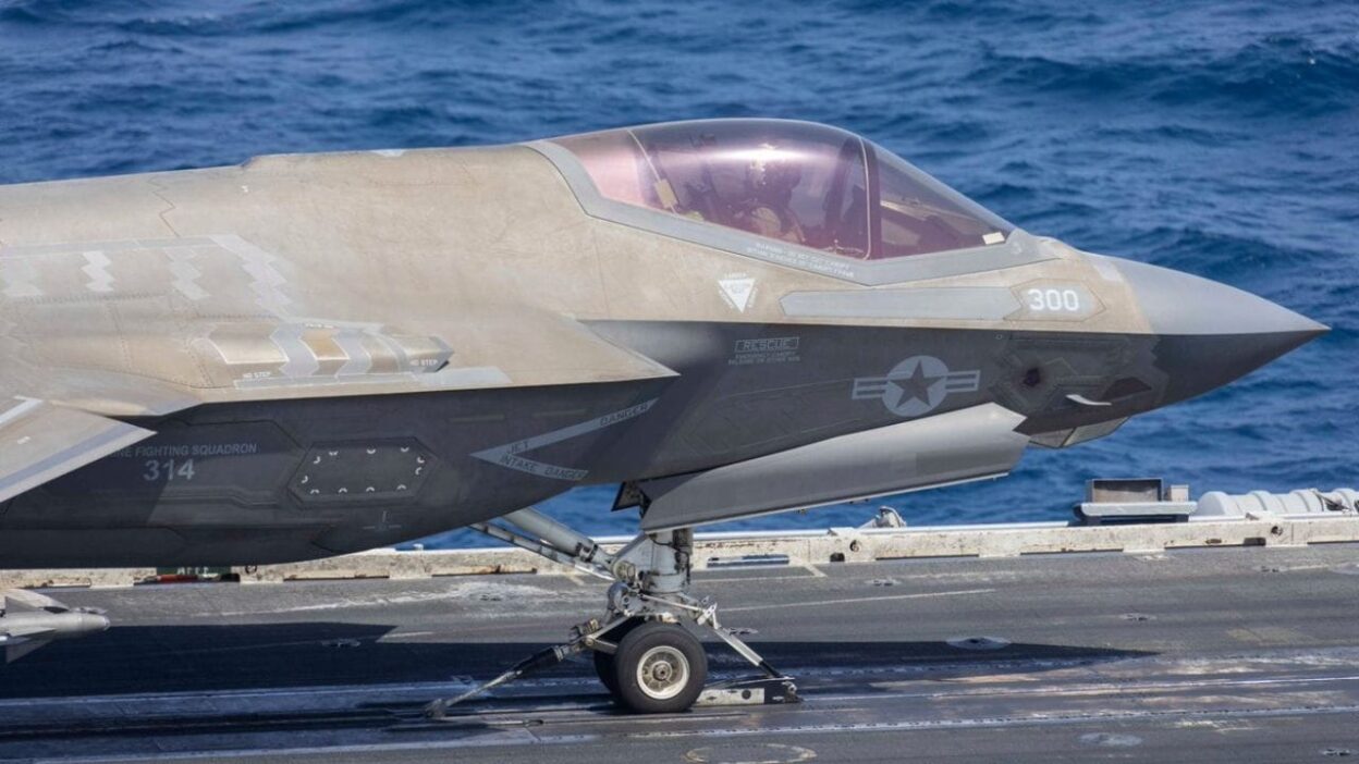 US Carrier Strike Group at Maximum Preparedness; Iran Emphasizes Uranium Supply Will Continue