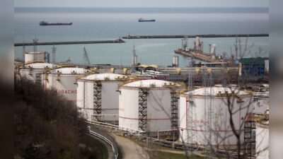 Ukraine's drone attacks ignite blaze at Russia's Tuapse oil terminal on the Black Sea