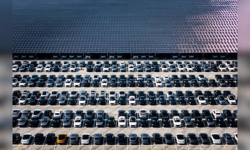 Understanding the Impact: How the New Vehicle Scrappage Policy Might Drain ₹25,000 Crore from the Auto Industry