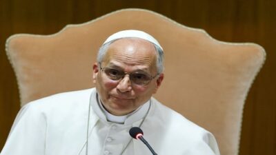 Vatican Joins AI Discussion as Pope Leo XIV Cautions Against Displacing Humanity
