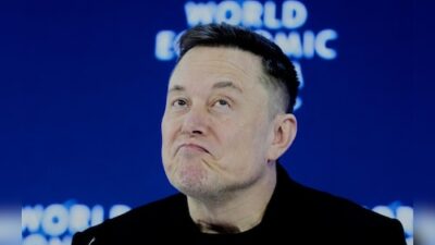 View | Elon Musk's 'tourist experience' in Beijing becomes a sensation