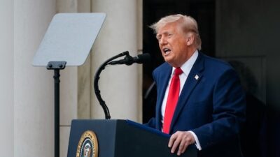 11:11 | Trump claims he’s indifferent to the outcome of Iran negotiations, Blackstone makes a $13 billion investment in Asia, and additional updates.