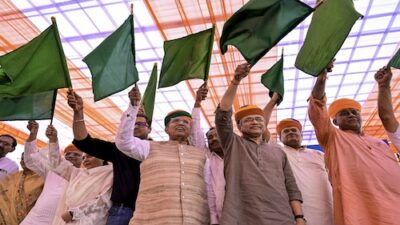 Bikaner-Ahmedabad Express Launches, Ashwini Vaishnaw Emphasizes Rail Development in Rajasthan