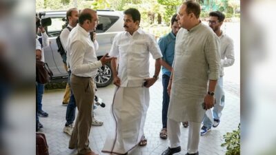 INDIA Coalition Meeting: Opposition Leaders Commit to Solidarity, Demand Pradhan's Resignation, and Plan to Contact CJI About SIR