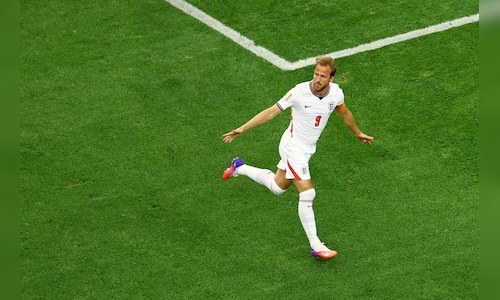 Kane surpasses Ronaldo's World Cup goals with two goals against Croatia.