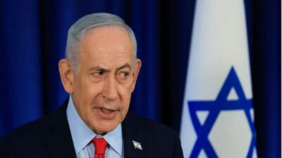 Netanyahu travels to contested southern Lebanon, declares Israel will remain for now.