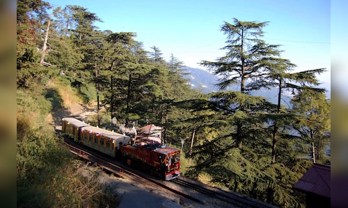 Police Implements 5-Point Traffic Strategy as 1.5 Million Vehicles Arrive in Shimla Over 45 Days