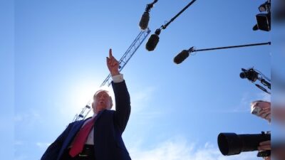 Trump challenges U.S. trade court ruling on extensive IEEPA tariff refunds.