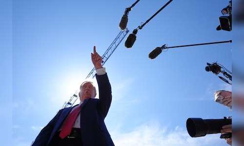 Trump challenges U.S. trade court ruling on extensive IEEPA tariff refunds.