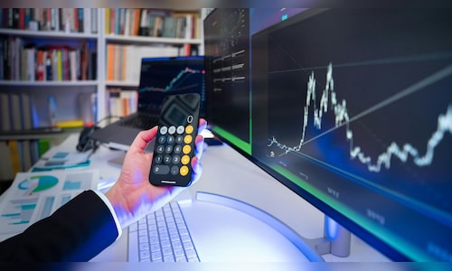 Wedbush's Moshe Katri: IT Sector Recovery Lacks Key Element of Topline Growth