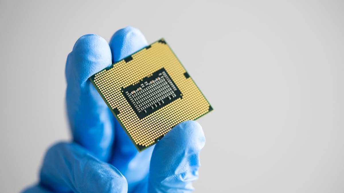 ASML Upgrades Annual Forecast Amid Increased AI Demand Boosting Dutch Chip Producer