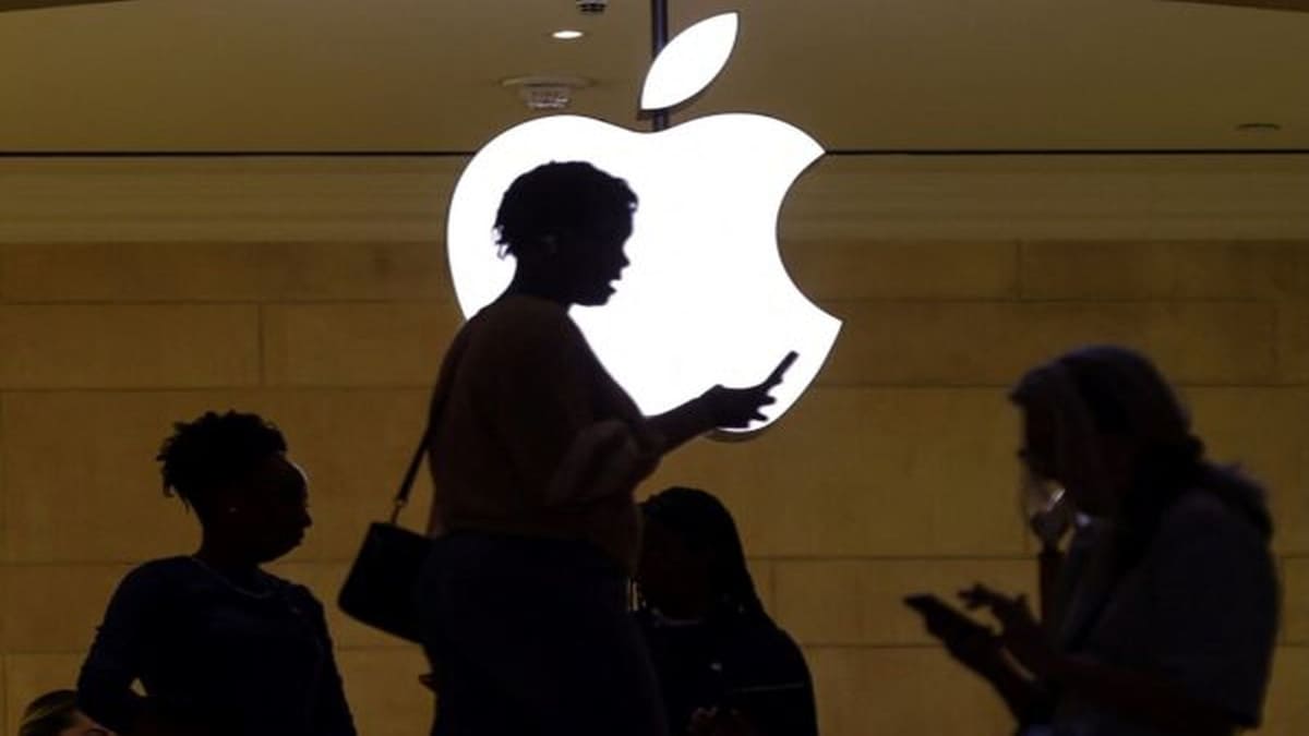 Apple files lawsuit against OpenAI and two ex-employees for stealing trade secrets.