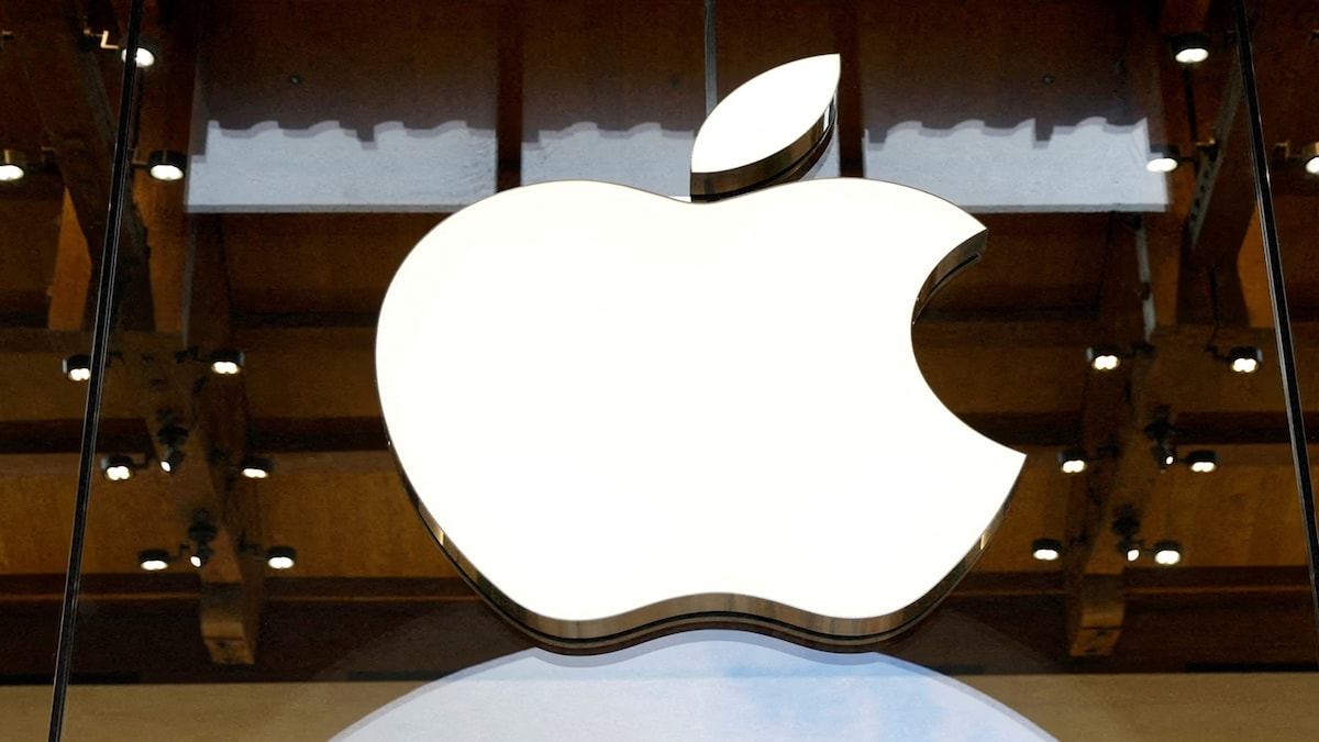 Apple reintroduces card payment options for App Store and iCloud in India after almost five years.
