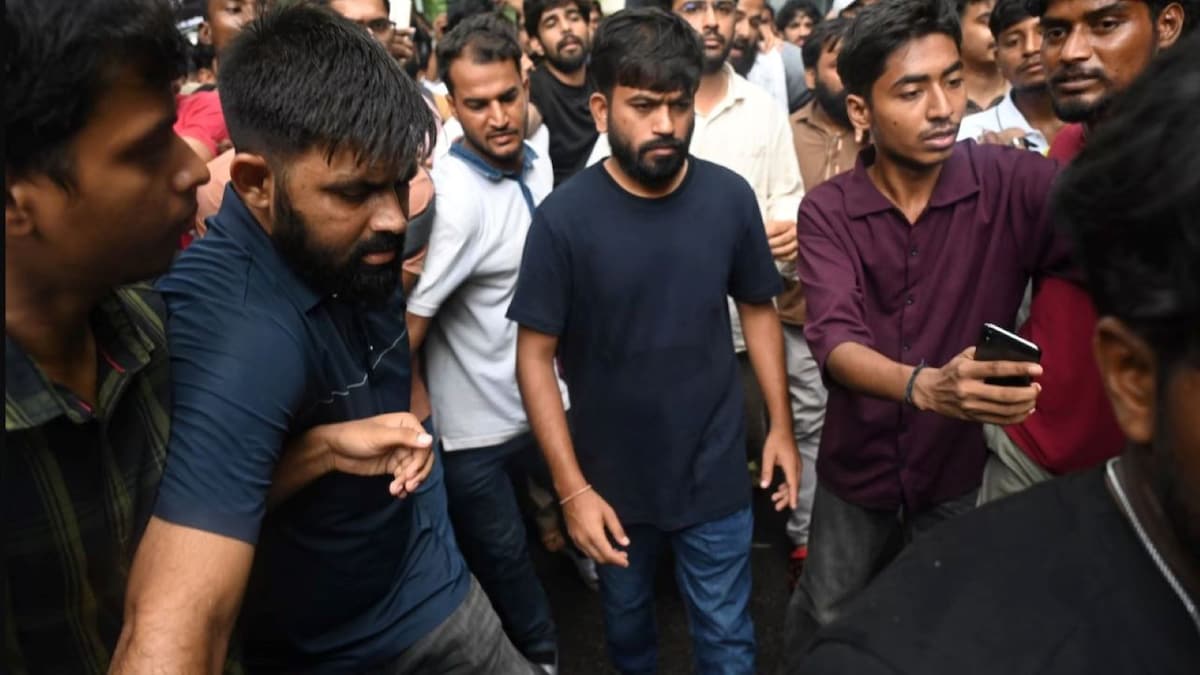 Cockroach Janta Party warns of renewed protests if the government does not fulfill its commitments: Abhijeet Dipke