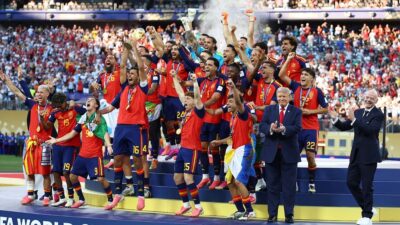 Donald Trump Remains on Stage Following Spain's FIFA World Cup Trophy Presentation