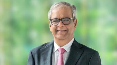 Exploring the Transition in Leadership at Kotak Mahindra Bank