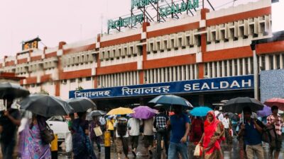 From Howrah Junction to Chhatrapati Shivaji Maharaj Terminus: The 10 Busiest Railway Stations in India
