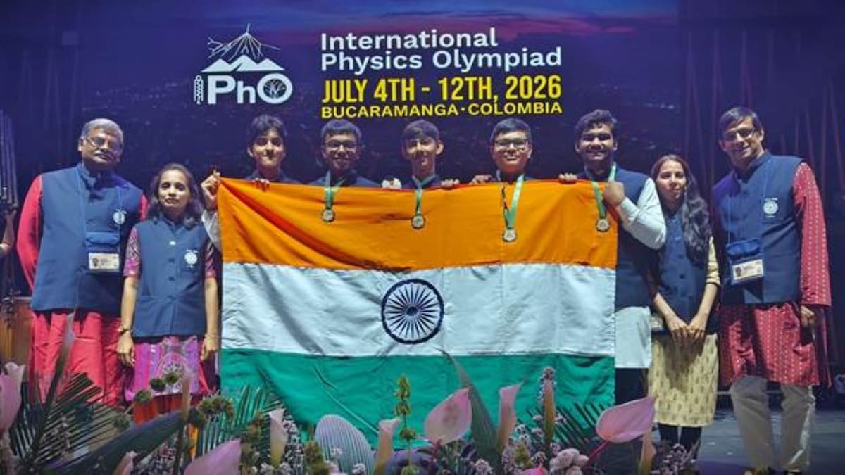 Indian Students Excel at the 2026 Physics Olympiad, Winning 5 Gold Medals and Achieving Top Global Rank
