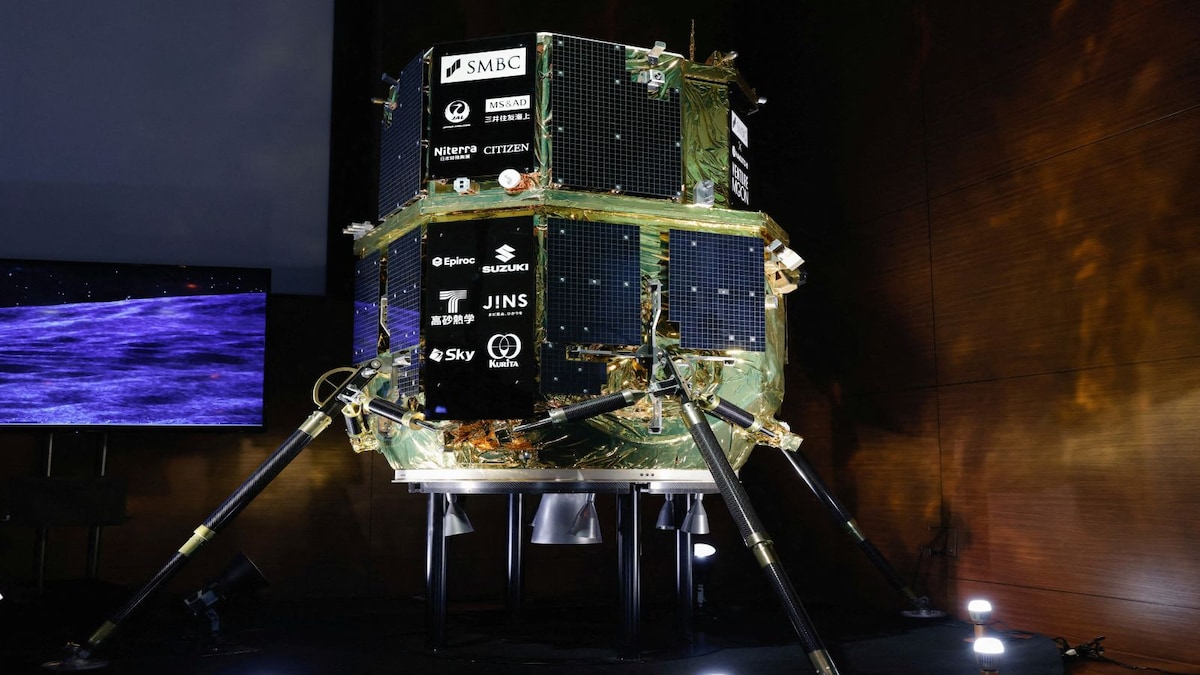 Japan's ispace Offers Moon Ride-Share with SpaceX Starship