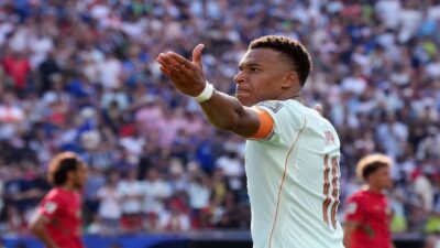 Mbappé leads France to their third consecutive FIFA World Cup semi-final.