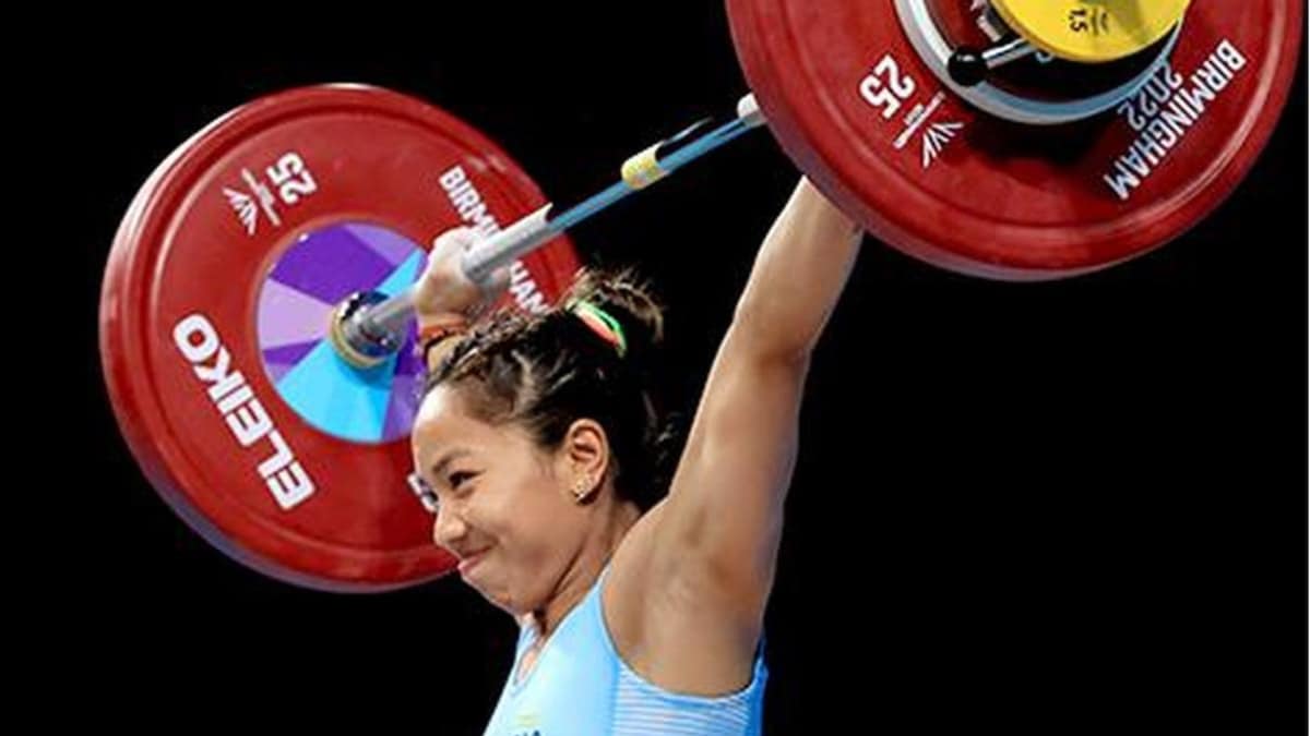 Mirabai Chanu secures India's inaugural gold medal in women's 48kg weightlifting at the 2026 Commonwealth Games.