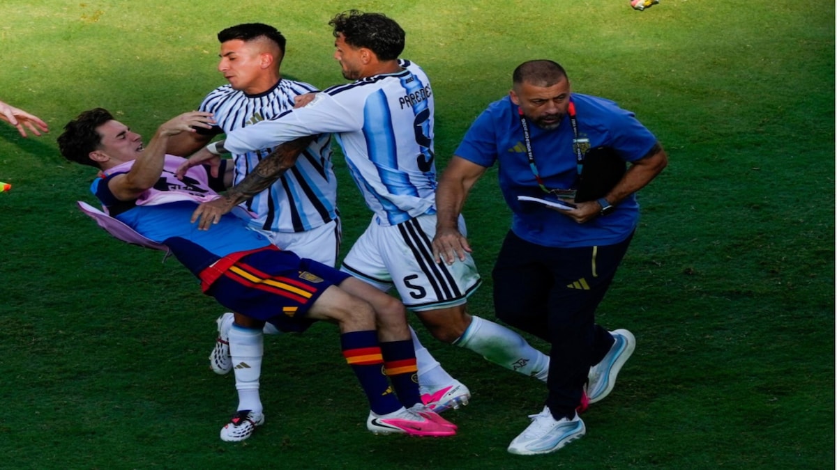Spain's Coach De la Fuente Calls Argentina's Actions at World Cup Final 'Unacceptable'