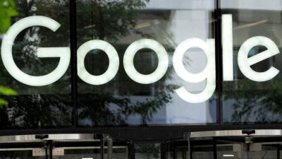 Verizon enters into a partnership with Google valued at more than $1 billion.