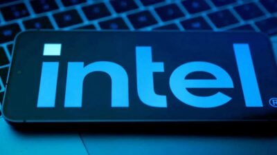 Intel to Raise $15 Billion Through Share Sale as Stock Gains Momentum from Turnaround Efforts