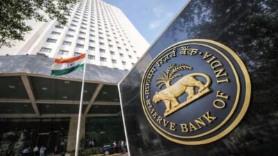 RBI reports that foreign exchange inflows through the swap facility exceed $40 billion by the end of July.