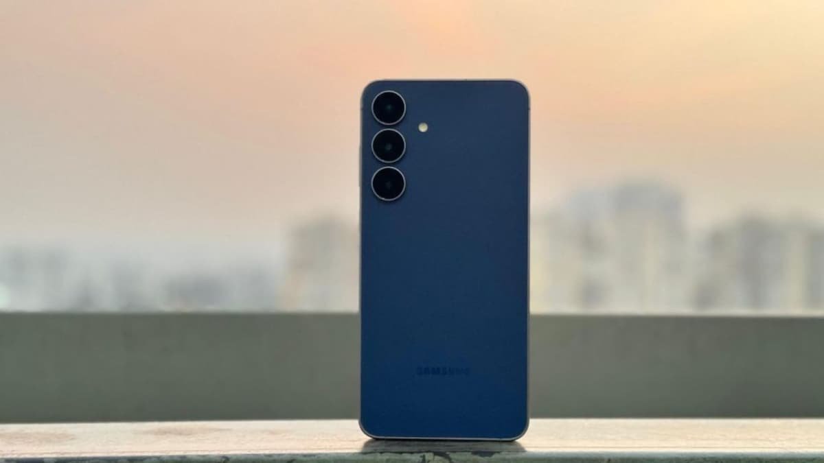 Samsung Galaxy S25 FE Price Reduced on Flipkart: Explore Discounts, Bank Deals, and Specifications
