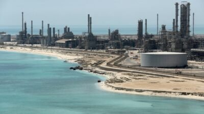 Traffic at Saudi's Yanbu port increases as tankers bypass chokepoint by operating 'stealthily'